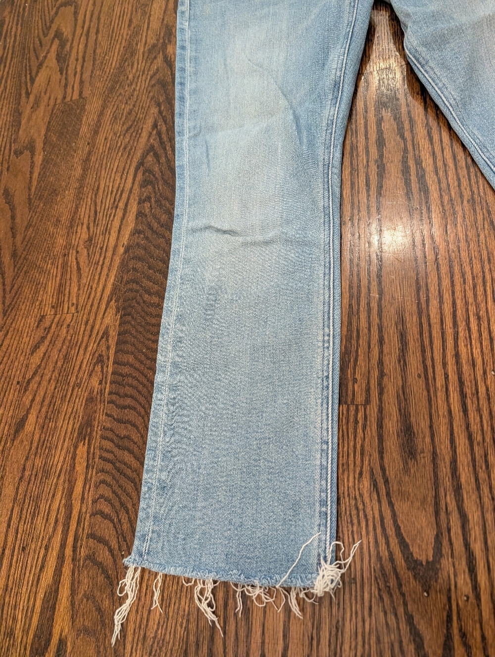 Mother Lil Mid Rise Dazzler Ankle Fray Jeans - Picture 8 of 8